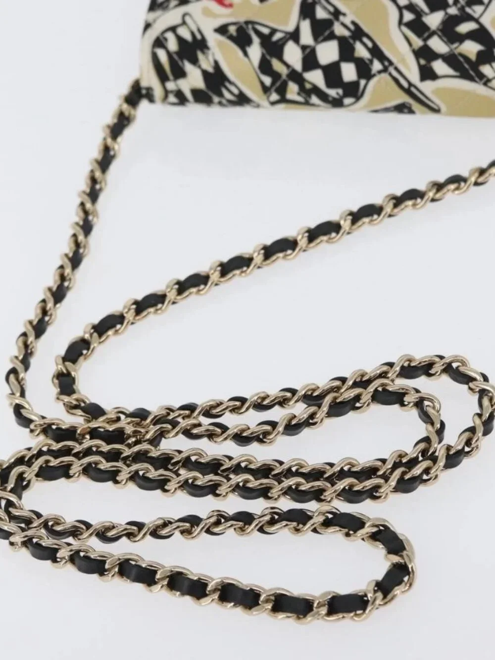 CHANEL brand	chanel color	beige